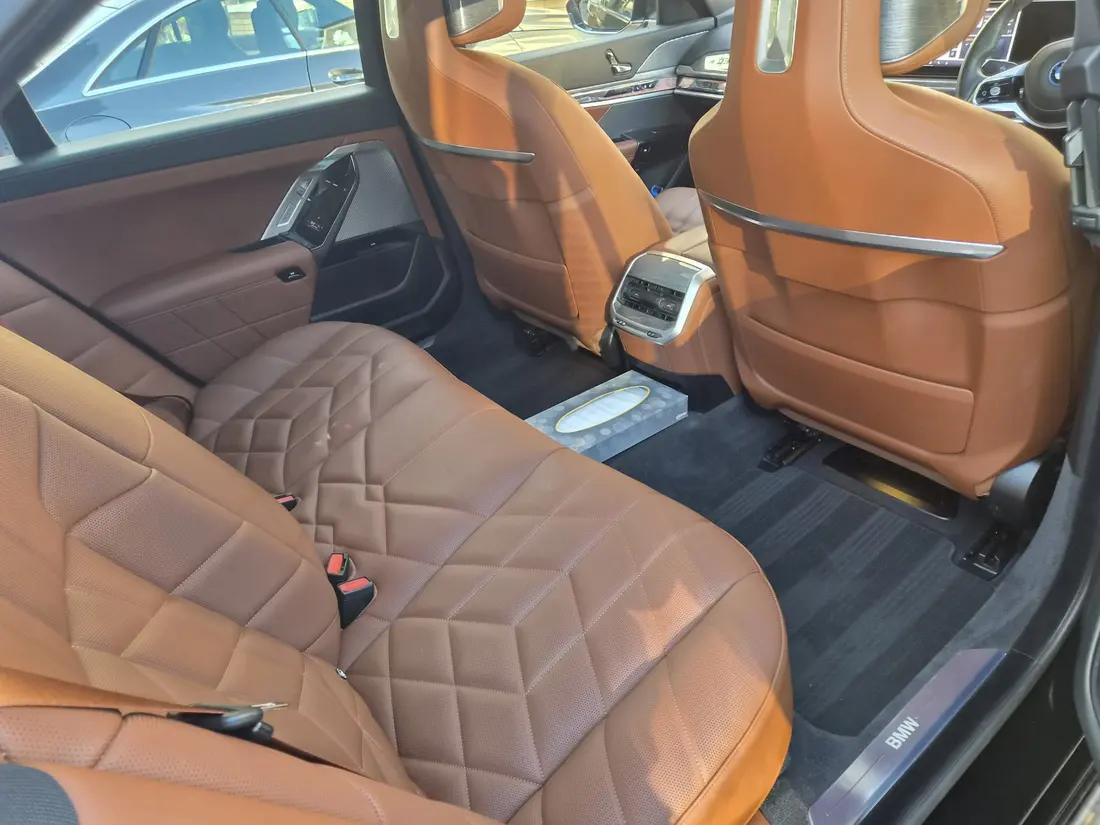 Tan quilted leather rear seats in the BMW 7 Series